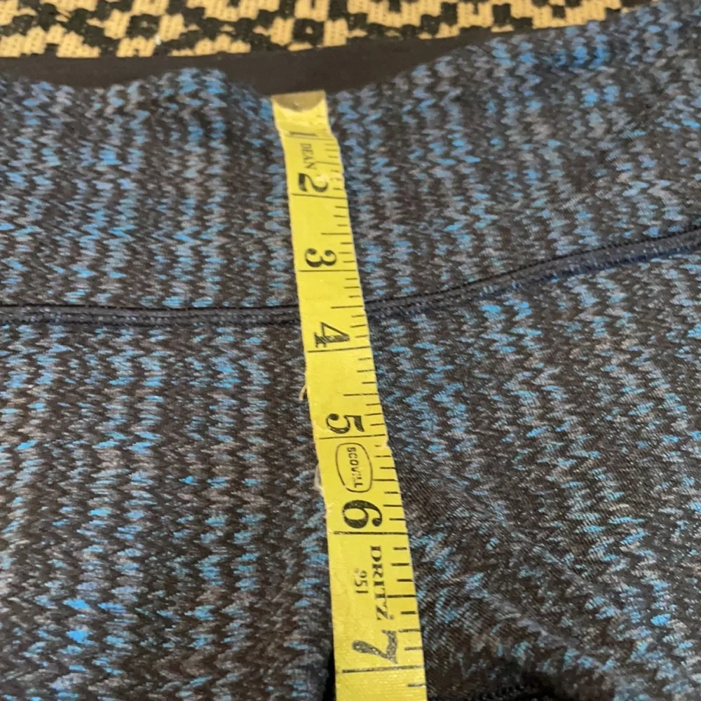 Lululemon Wunder Under Leggings Size 4.